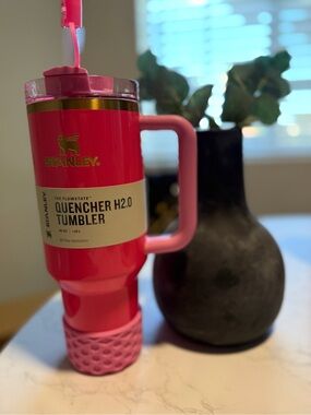 Stanley Quencher H2.0 Tumbler - pink parade